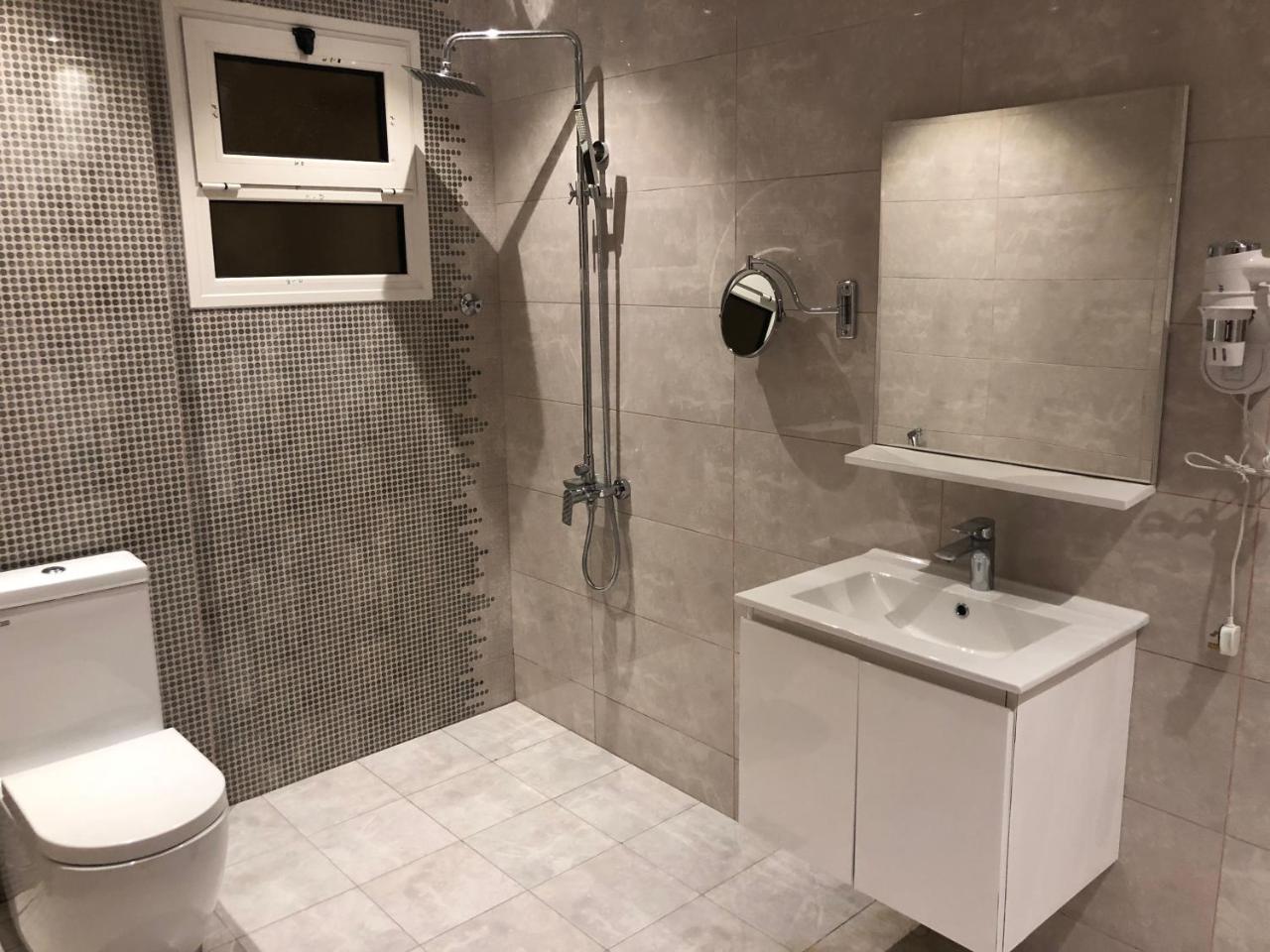 Anan Suites Dammam Esterno foto